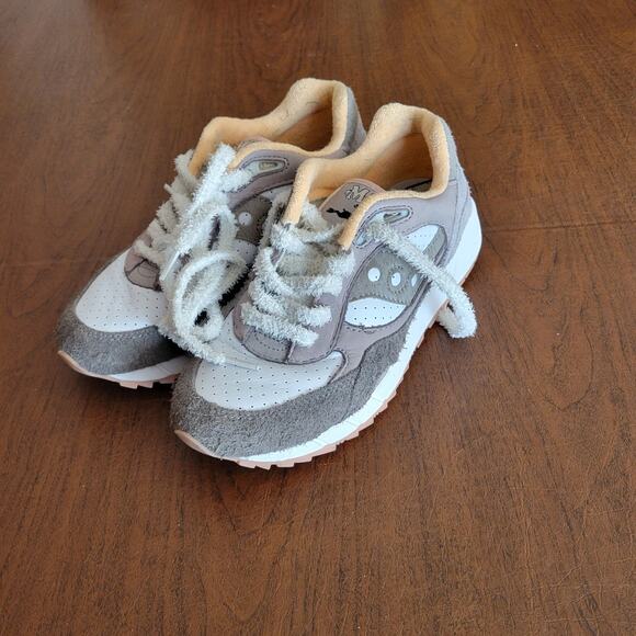 Saucony Shoes - Saucony  Maybe Tomorrow Gray White XT 600 Womens S70682-2 Size US 7, EUR 40